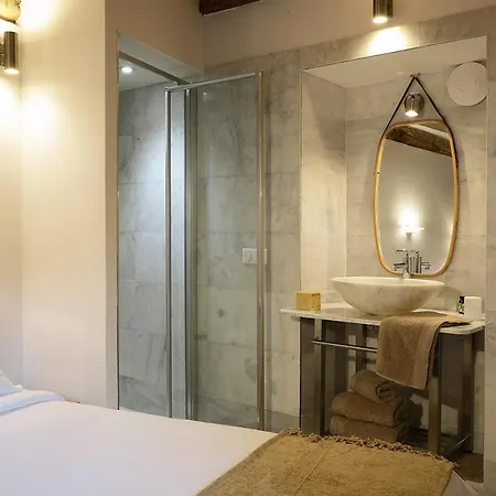 Au Coeur Du Village De Appartement