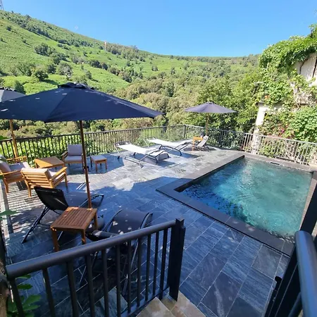 Au Coeur Du Village De