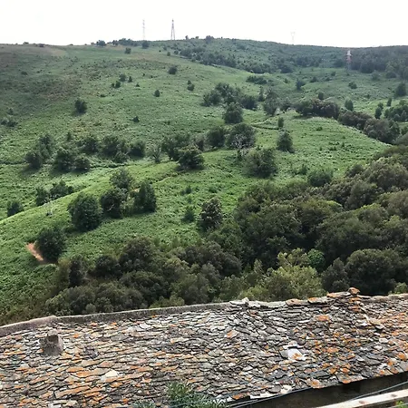 Au Coeur Du Village De Люссиана