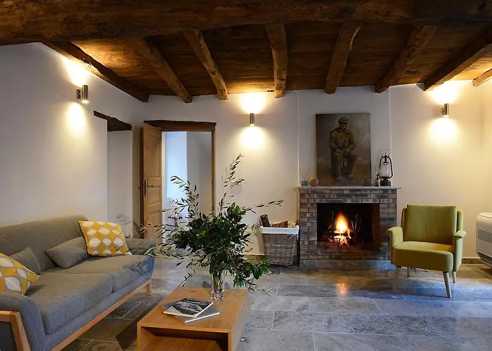 Au Coeur Du Village De