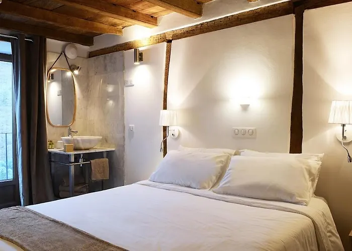 דירה Au Coeur Du Village De לוצ'יאנה